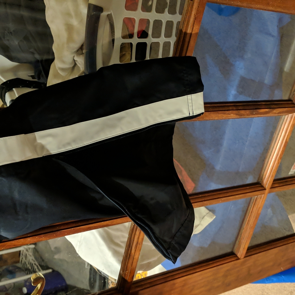 Jogging pants - Picture 2 of 3